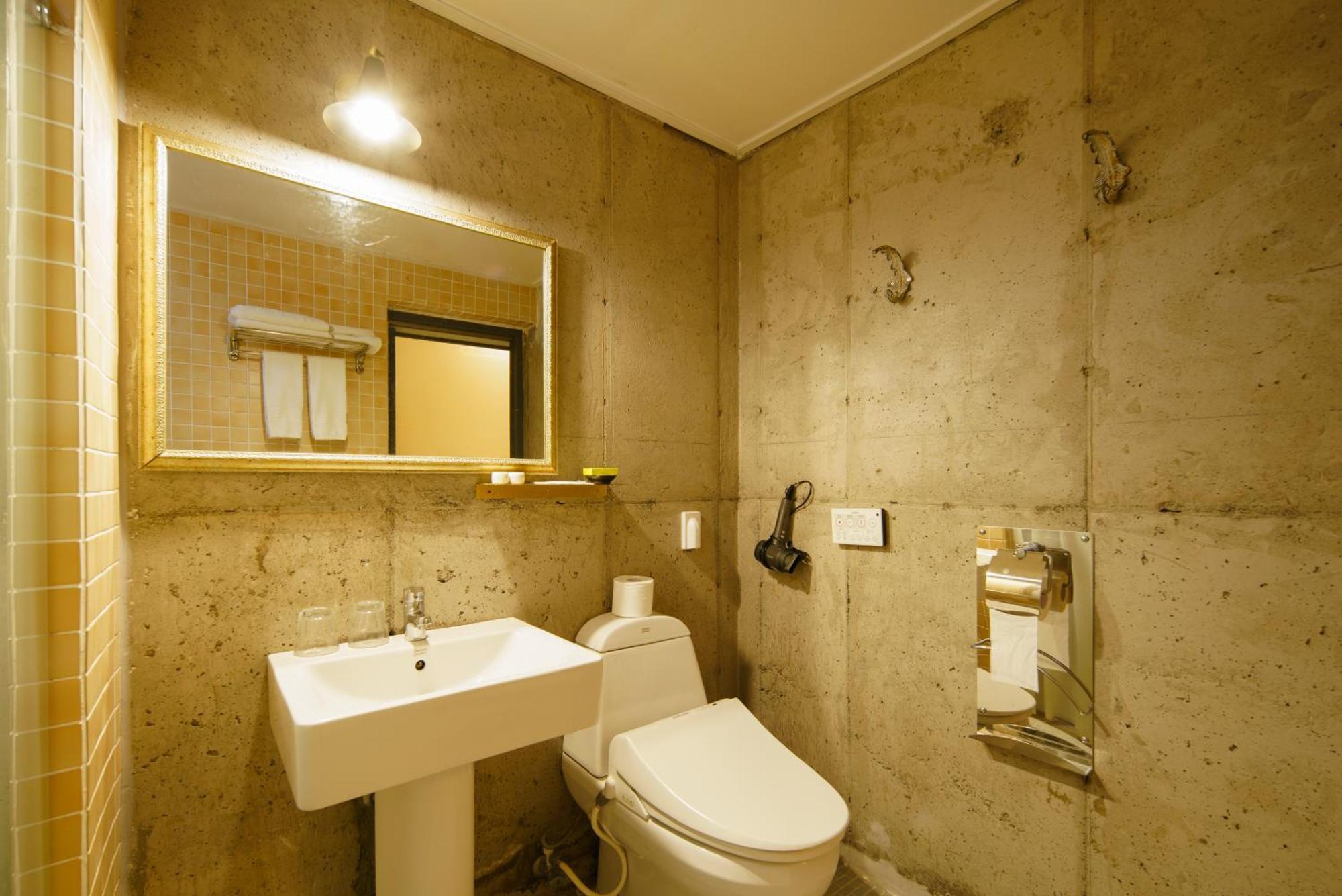 Lareem Boutique Hotel Yerye-dong Екстер'єр фото