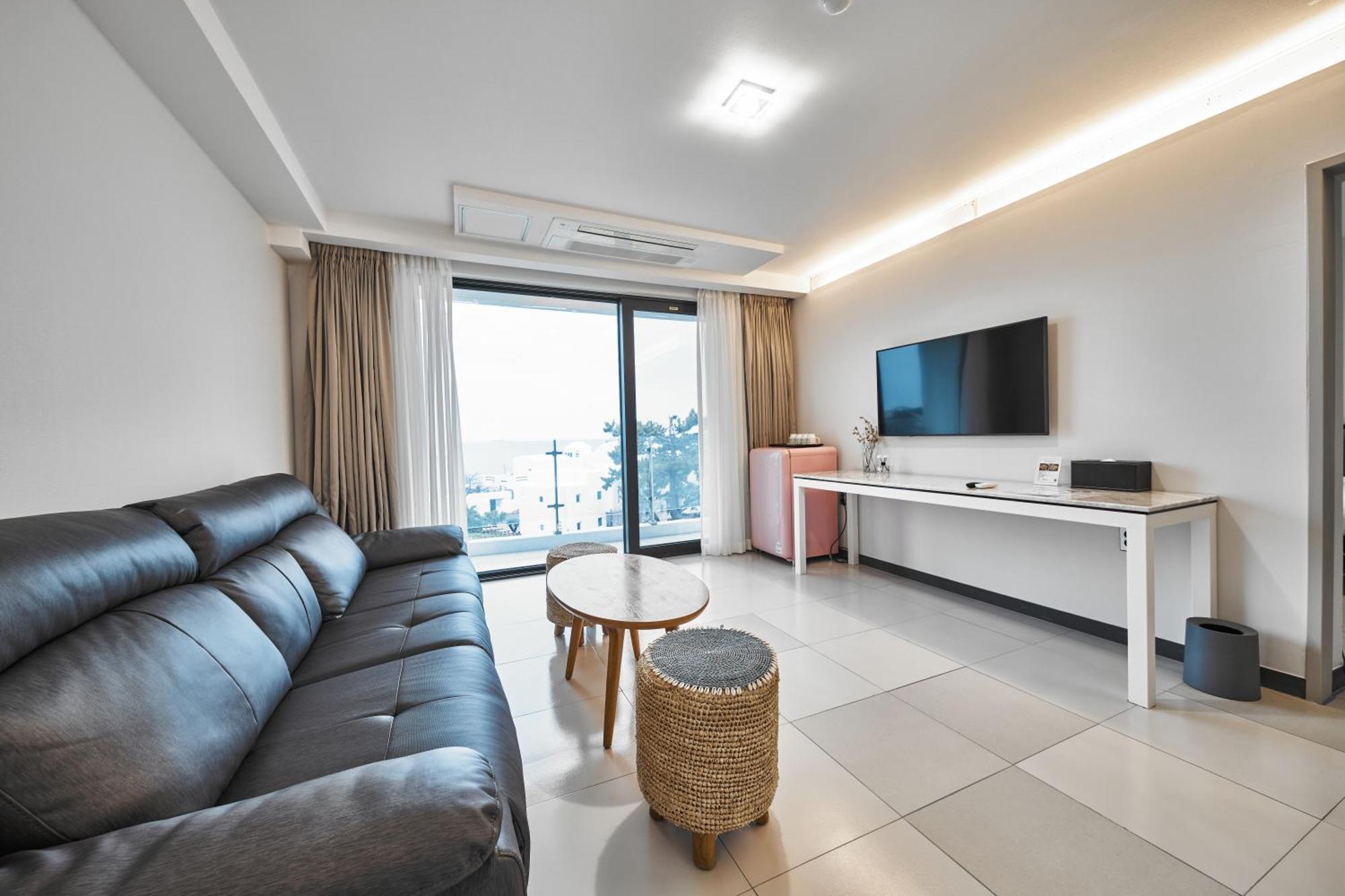 Lareem Boutique Hotel Yerye-dong Екстер'єр фото