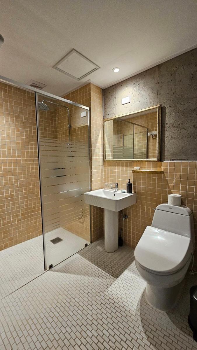 Lareem Boutique Hotel Yerye-dong Екстер'єр фото